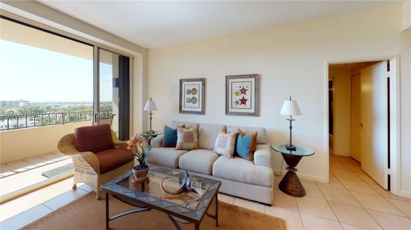 The EmeraldBay At Key Colony, 151 Crandon Blvd #835, Key Biscayne, Florida 33149, image 2