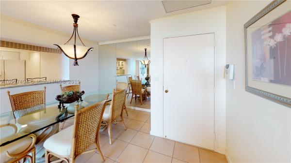 The EmeraldBay At Key Colony, 151 Crandon Blvd #835, Key Biscayne, Florida 33149, image 3