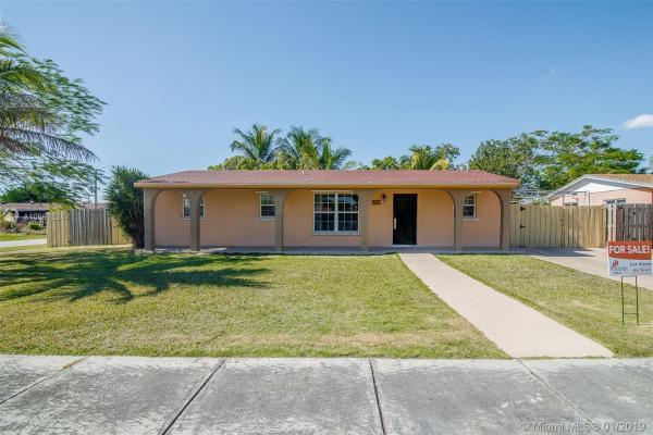 Fairway Estates, 15270 SW 102nd Pl, Palmetto Estates, Florida 33157, image 2