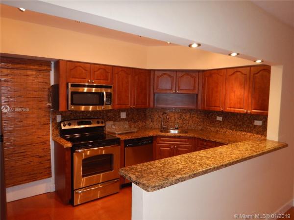 Brickell Bay Tower, 1408 Brickell Bay Dr #302, Miami, Florida 33131, image 2