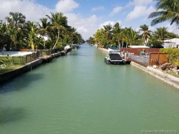Biscayne Point, 1611 Daytonia Rd, Miami Beach, Florida 33141, image 2