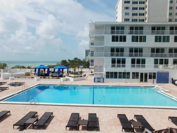 The Carriage House, 5401 Collins Ave #337, Miami Beach, Florida 33140, image 3