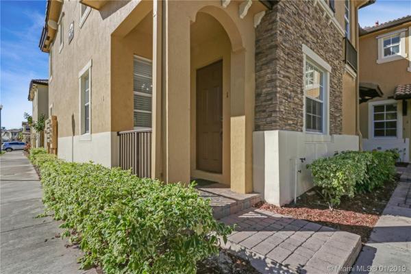 The Shores At Isles Of Bayshore, 9259 SW 227th St #1-25, Cutler Bay, Florida 33190, image 2