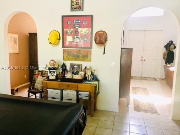 Cutler Country Groves, 7931 SW 186th St, Cutler Bay, Florida 33157, image 2