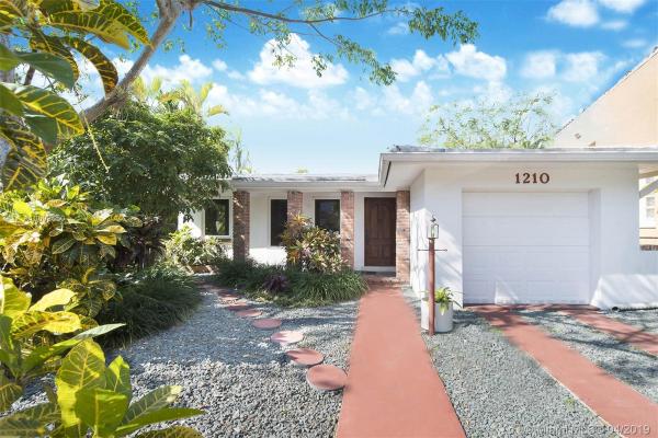 Granada, 1210 Capri St, Coral Gables, Florida 33134, image 2