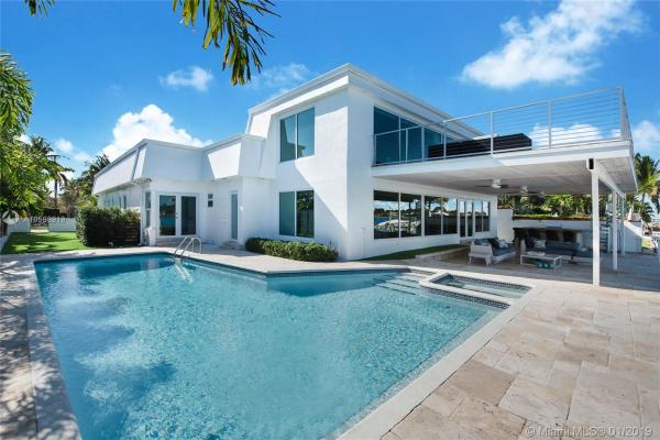 Biscayne Beach, 1055 Stillwater Dr, Miami Beach, Florida 33141, image 2