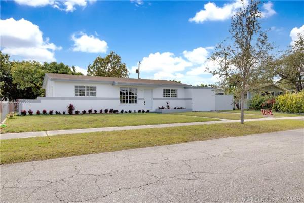 Cutler Ridge, 9880 Bahama Dr, Cutler Bay, Florida 33189, image 2