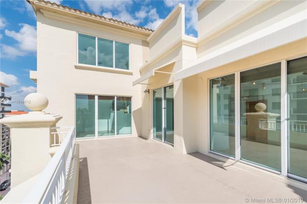 Palmetto Place, 99 SE Mizner Blvd, Boca Raton, Florida 33432, image 2