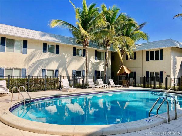 Monterey Gardens Of Pinecrest, 8611 SW 68 Ct #23, Pinecrest, Florida 33156, image 2