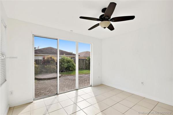 Villas Del Campo, 10810 SW 244th Ter, Princeton, Florida 33032, image 2