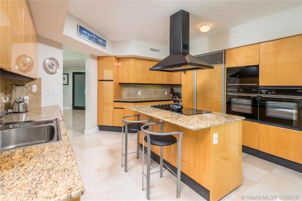 Il Villaggio On South Beach, 1455 Ocean Dr #1409, Miami Beach, Florida 33139, image 2