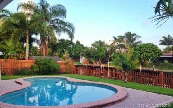 Look Homesites, 2619 Liberty St, Hollywood, Florida 33020, image 2