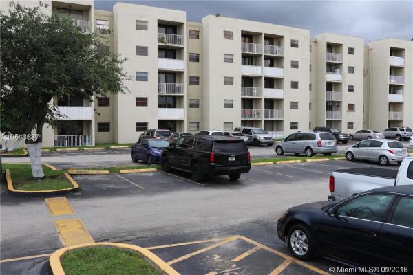 Fontainebleau Gardens, 8185 NW 7th St #517, Fountainebleau, Florida 33126, image 2