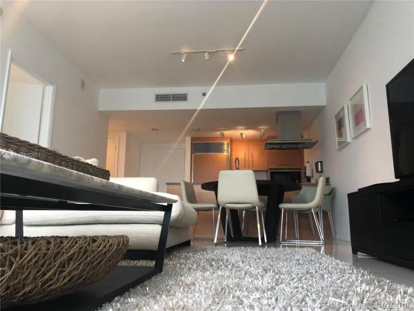 Icon Brickell Tower 3, 485 Brickell Ave #4106, Miami, Florida 33131, image 2