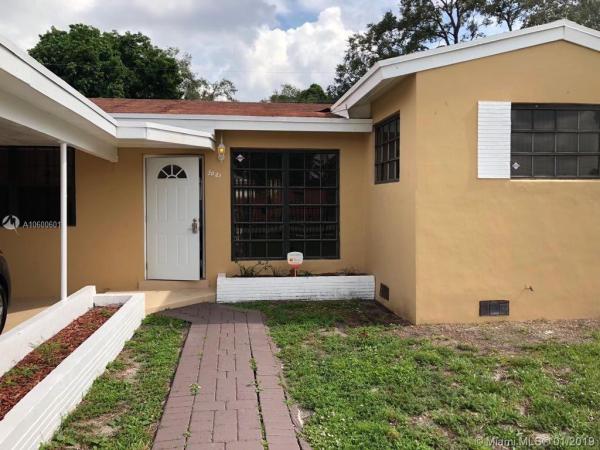 Pine Tree Park, 3021 NW 164th St, Miami Gardens, Florida 33054, image 2