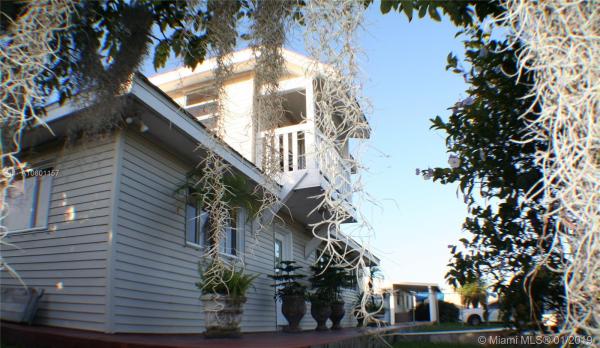 Gem Homes, 14444 SW 299th Ter, Leisure City, Florida 33033, image 2