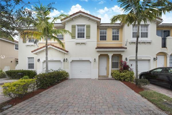 Villas At Portofino East, 956 NE 29th Ter #956, Homestead, Florida 33033, image 2
