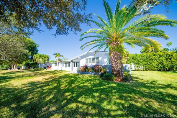 Garden Manor, 7325 SW 134th Ter, Pinecrest, Florida 33156, image 2