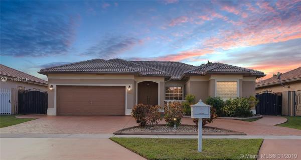 Royal Garden Estates, 16452 NW 89th Ct, Miami Lakes, Florida 33018, image 2