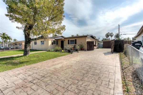Palm Springs North Residential, 7900 NW 176th St, Palm Springs North, Florida 33015, image 2
