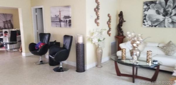Coral Gardens, 9400 SW 29th Ter, Westchester, Florida 33165, image 2