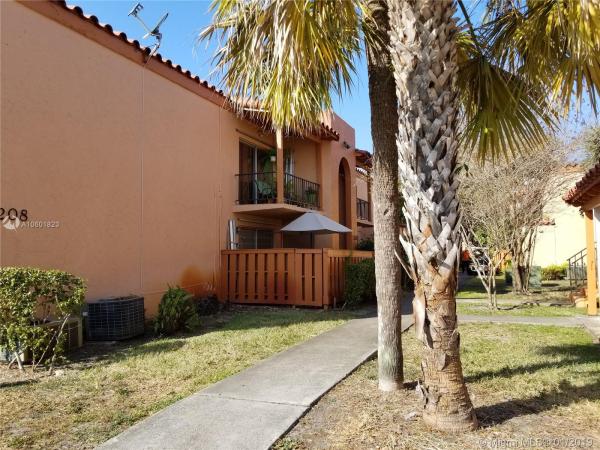 Cypress Village, 7208 Fairway Dr #I9, Miami Lakes, Florida 33014, image 2