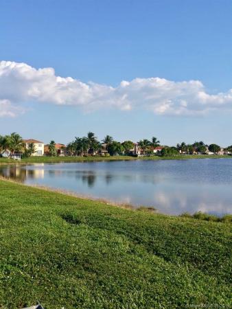 3266 SW 153rd Pl, Unincorporated Dade County, Florida 33185, image 2