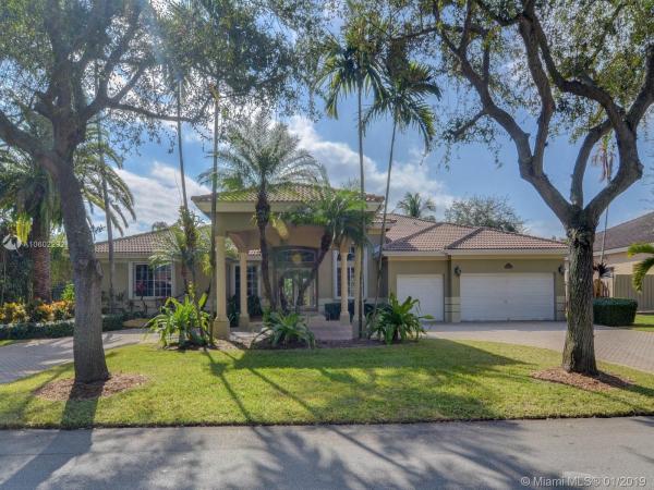 Oak Ridge Falls, 9534 SW 125th Ter, Kendall, Florida 33176, image 2