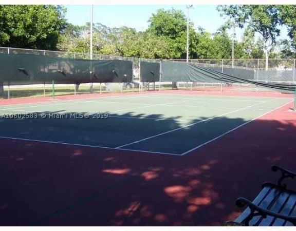 Whitehall 2 Of Pine Island Ridge, 1705 Whitehall Dr #201, Davie, Florida 33324, image 2