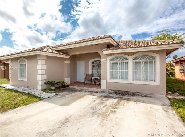 Lake Lucerne, 20604 NW 19th Ave, Miami Gardens, Florida 33056, image 2