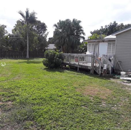 Downer Palms, 136 NW 17th St, Homestead, Florida 33030, image 2