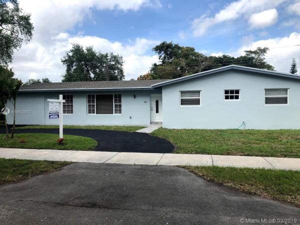 Rose Glen, 781 NE 154th ST, Golden Glades, Florida 33162, image 2