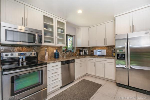 Miami Beach Club, 19051 Collins Ave #D113, Sunny Isles Beach, Florida 33160, image 2