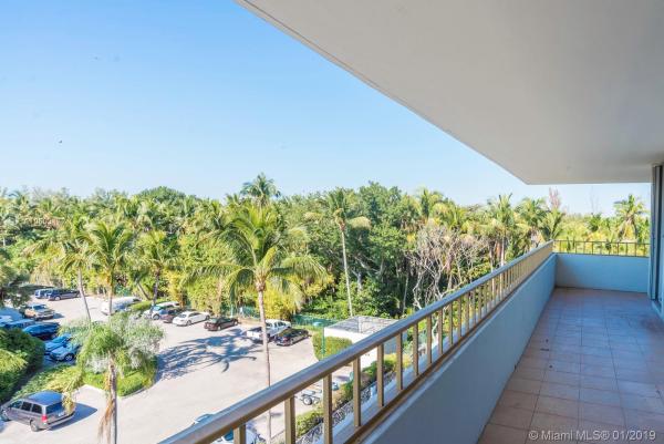 Commodore Club West, 155 Ocean Lane Dr #500, Key Biscayne, Florida 33149, image 2
