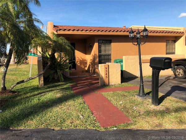 Villas Of Madeira, 9345 SW 5th Ln, Fountainebleau, Florida 33174, image 2