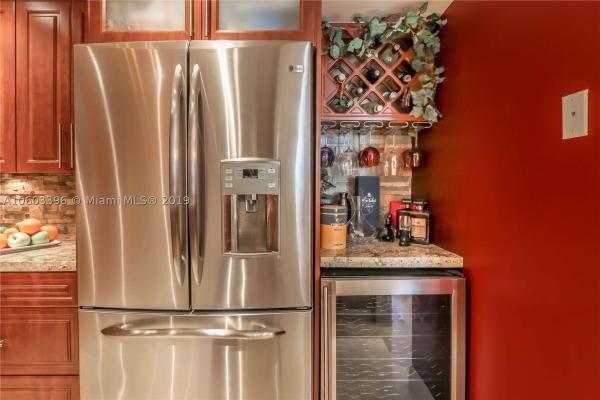 Allington Towers North, 1500 S Ocean Dr #H4, Hollywood, Florida 33019, image 2