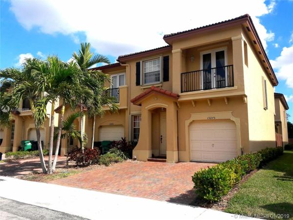 Tuscany Village, 13275 SW 128th Psge #13275, Three Lakes, Florida 33186, image 2