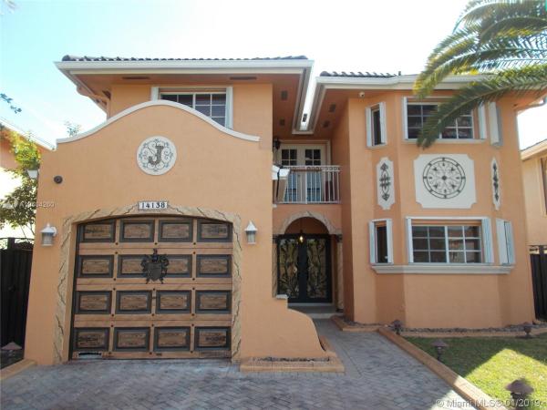Laguna Ponds, 14138 SW 166th Ter, Richmond West, Florida 33177, image 2