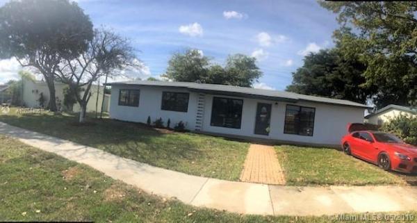 Benson Manor, 20210 SW 106th Ct, Cutler Bay, Florida 33189, image 2