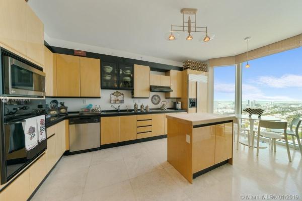 Portofino Tower, 300 S Pointe Dr #3404, Miami Beach, Florida 33139, image 2