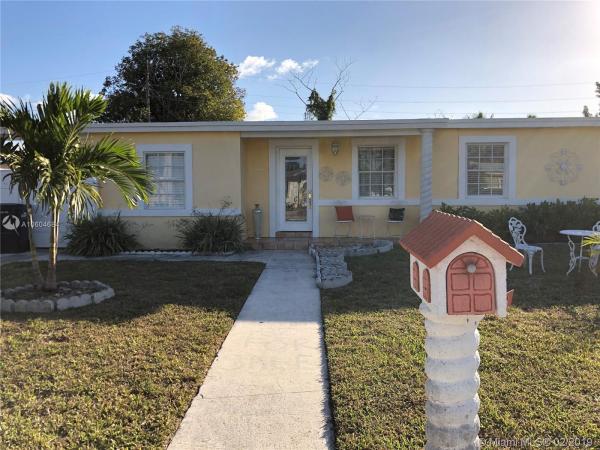 Westwood Lakes Residential, 4515 SW 115th Ave, Westwood Lakes, Florida 33165, image 2