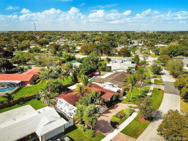 Bel Aire, 18740 SW 92nd Ave, Cutler Bay, Florida 33157, image 2