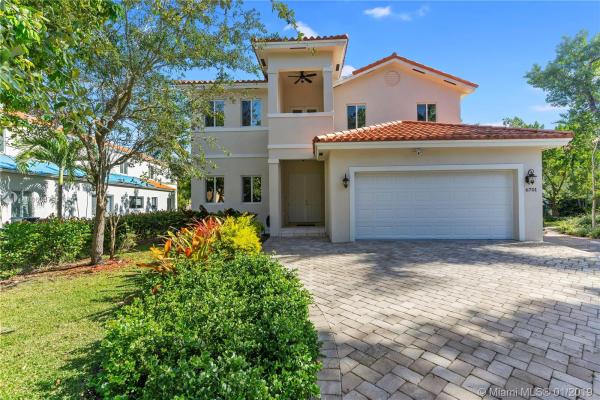 Davis Gardens, 6701 Poinciana Ct, South Miami, Florida 33143, image 2