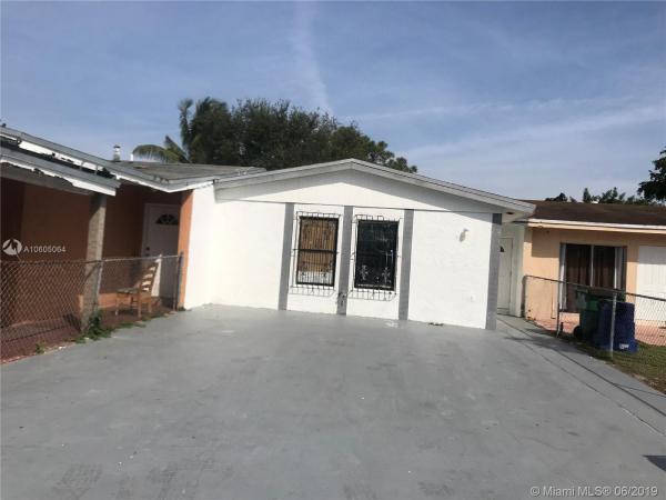 Vista Verde, 21317 NW 39th Ave #21317, Miami Gardens, Florida 33055, image 2