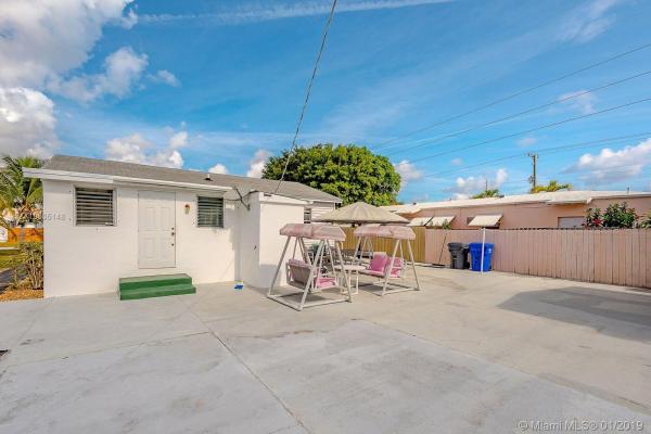 Hollywood Park, 2206 Cleveland St, Hollywood, Florida 33020, image 2