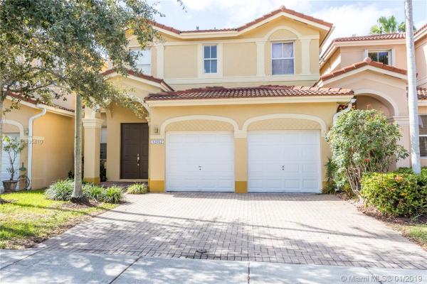 Kendall Breeze, 12052 SW 123rd Ct, Three Lakes, Florida 33186, image 2