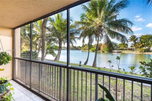 Promenade At Kendale Lakes, 14211 N Kendall Dr #109E, Kendale Lakes, Florida 33186, image 2