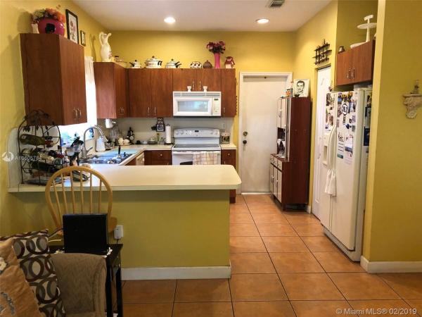 14479 SW 28th St, Unincorporated Dade County, Florida 33175, image 2