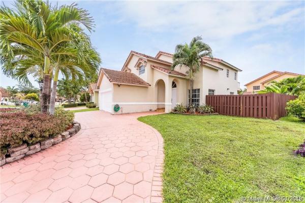Meadow Homes, 15326 SW 53rd Ter, Kendall West, Florida 33185, image 2