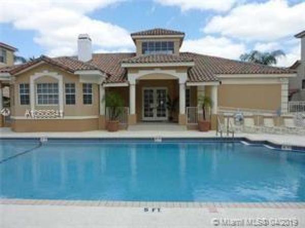 Villas De Tuscany, 701 SW 148th Ave #114, Sunrise, Florida 33325, image 2